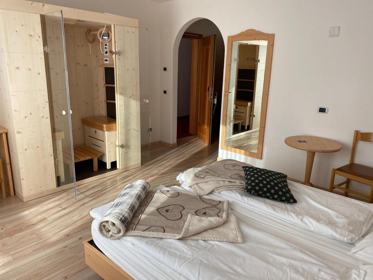 Hotel Europa 博萨迪法萨 外观 照片