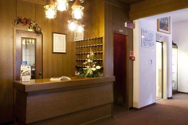 Hotel Europa 博萨迪法萨 外观 照片