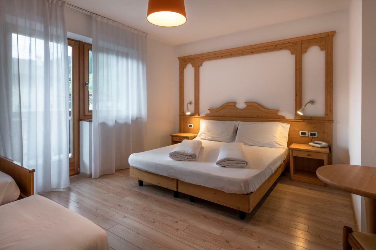 Hotel Europa 博萨迪法萨 外观 照片